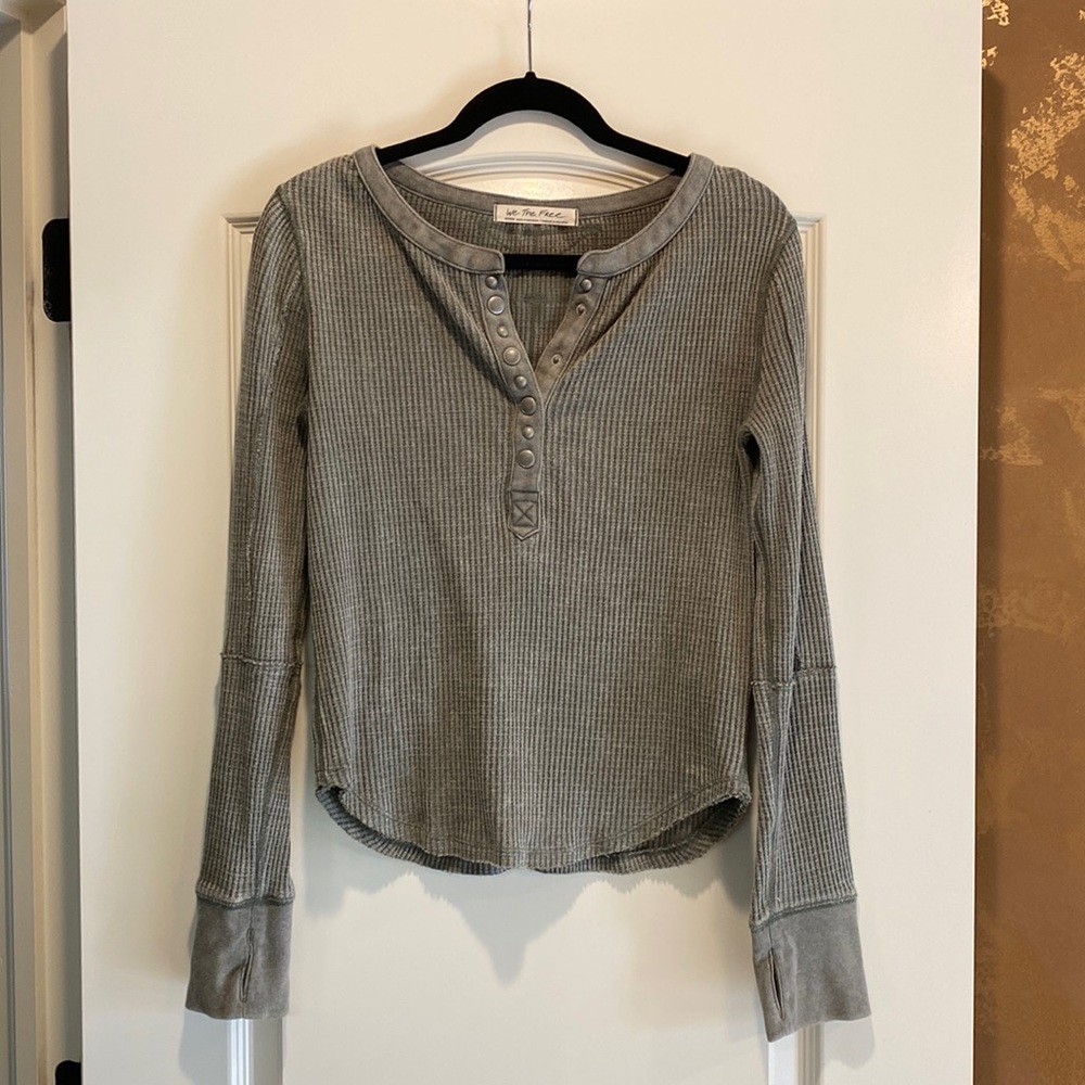 Free people thermal with cute accent buttons